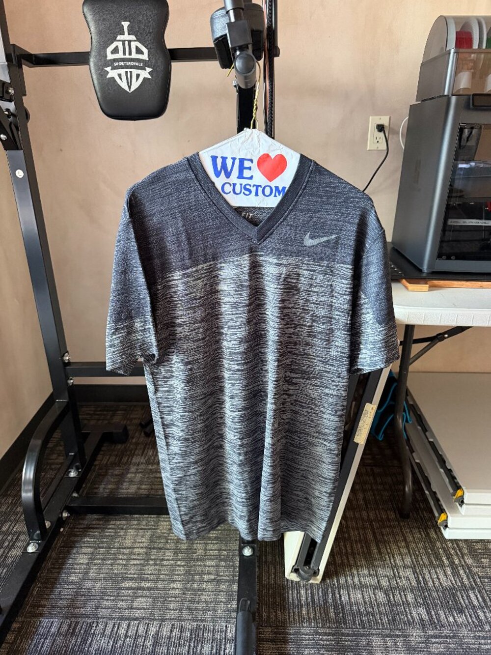 Nike Men’s Black Gray Dri-FIT Heathered V-Neck Athletic Shirt L
